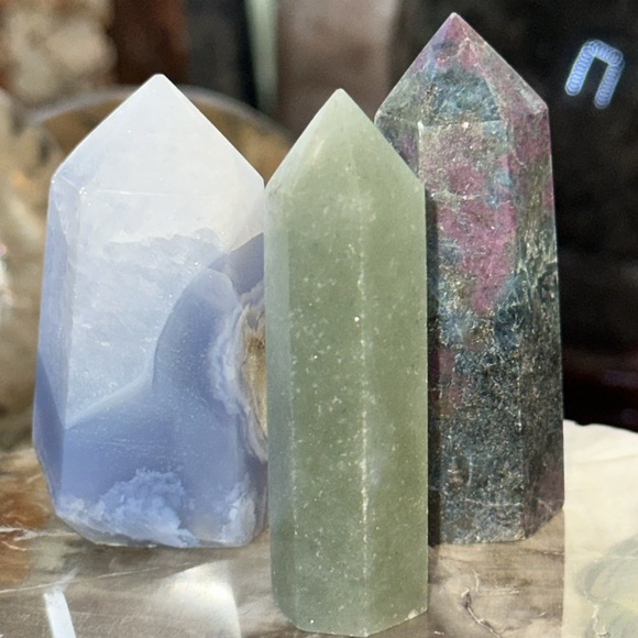 Blue Lace Agate, Aventurine and Ruby and Kyanite Crystal Points! - Picture 6 of 6